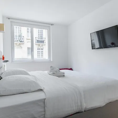 3 Pieces Porte Maillot - 16 - 4p Paris
