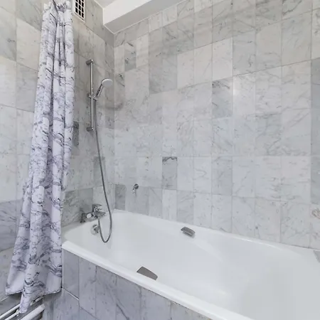 3 Pieces Porte Maillot - 16 - 4p Apartment *